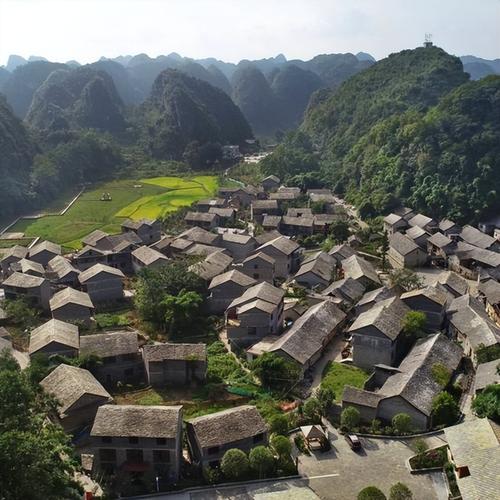 安顺市旅游景点前十名