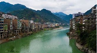 隐秘的繁华一座不对外国人开放的偏远县城