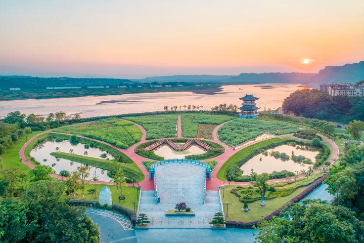 山林中的"金招牌"——延吉市小营镇发展乡村旅游见闻3天前