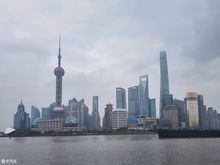 被硬控住了！无数游客接踵而来，深中通道日出含金量爆棚