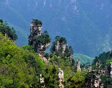 【张家界二天旅游攻略】快速玩转天门山与武陵源

短视频