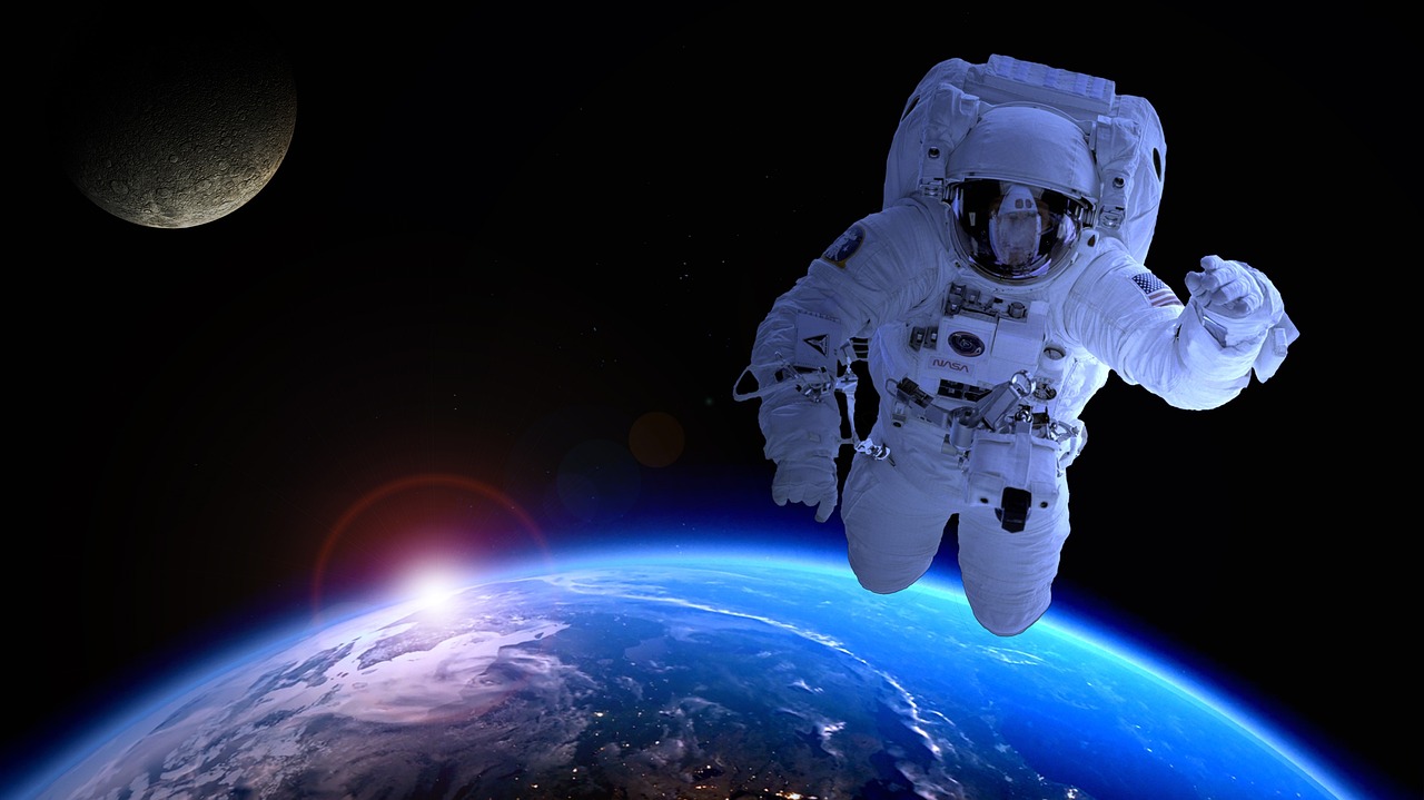美宇航员太空出差的意外转变，从短暂的8天到漫长的8个月被困