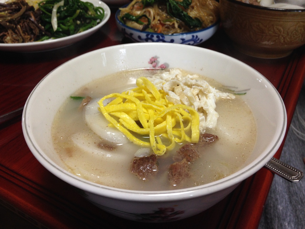 镇江美食新体验，从舌尖到心尖的团购盛宴