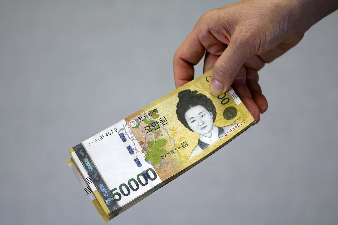 马斯克支付巨额罚金解封平台，金钱与自由的价值博弈