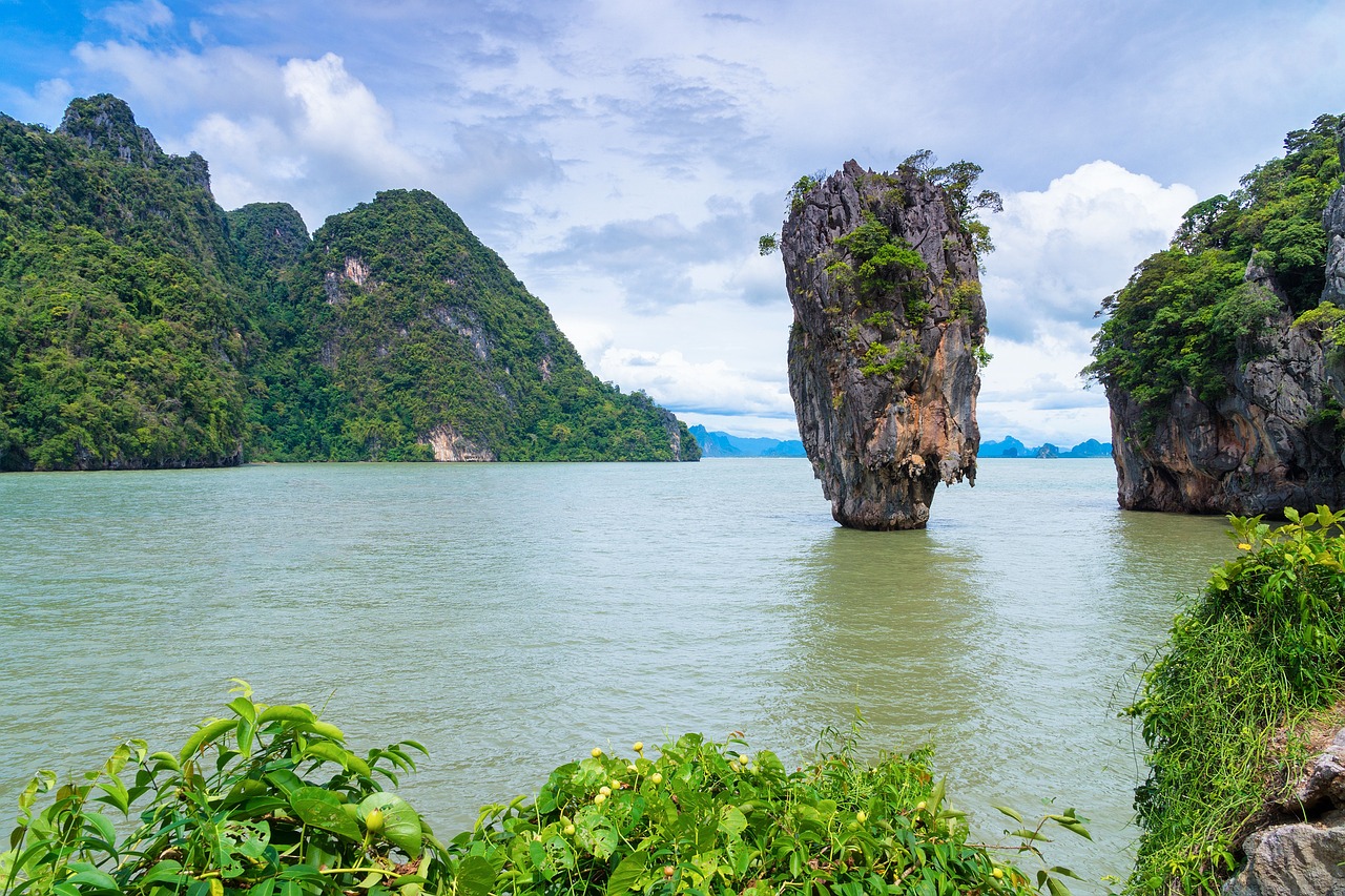 九寨沟黄龙旅游价格表最新出炉，助您畅游天堂美景