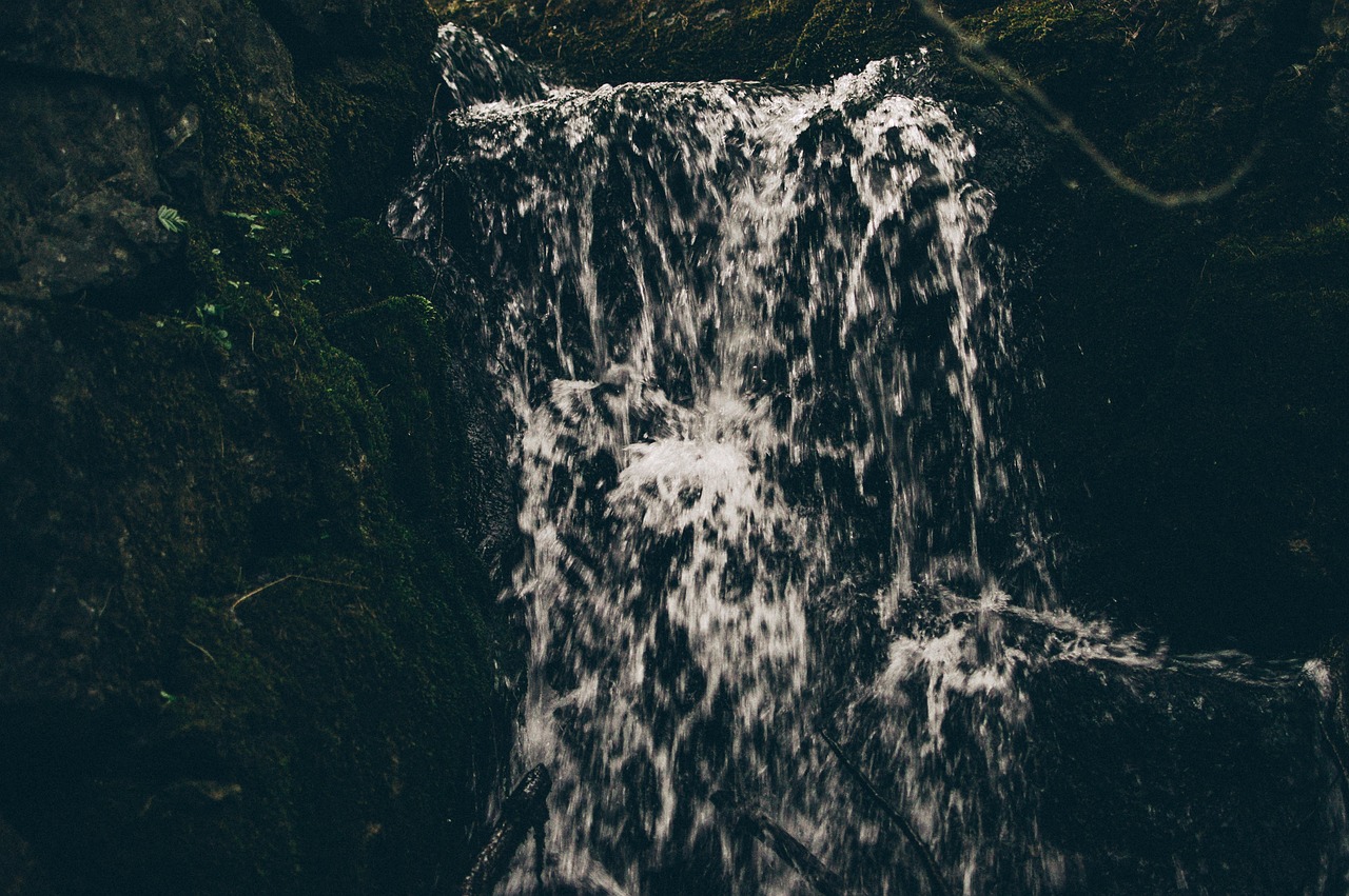 探索世界奇观，旅游景点介绍的万能句式