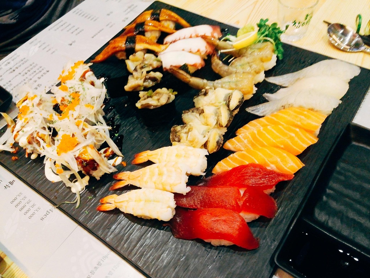 杭州4天3晚深度游，西湖美景、美食探秘与文化体验