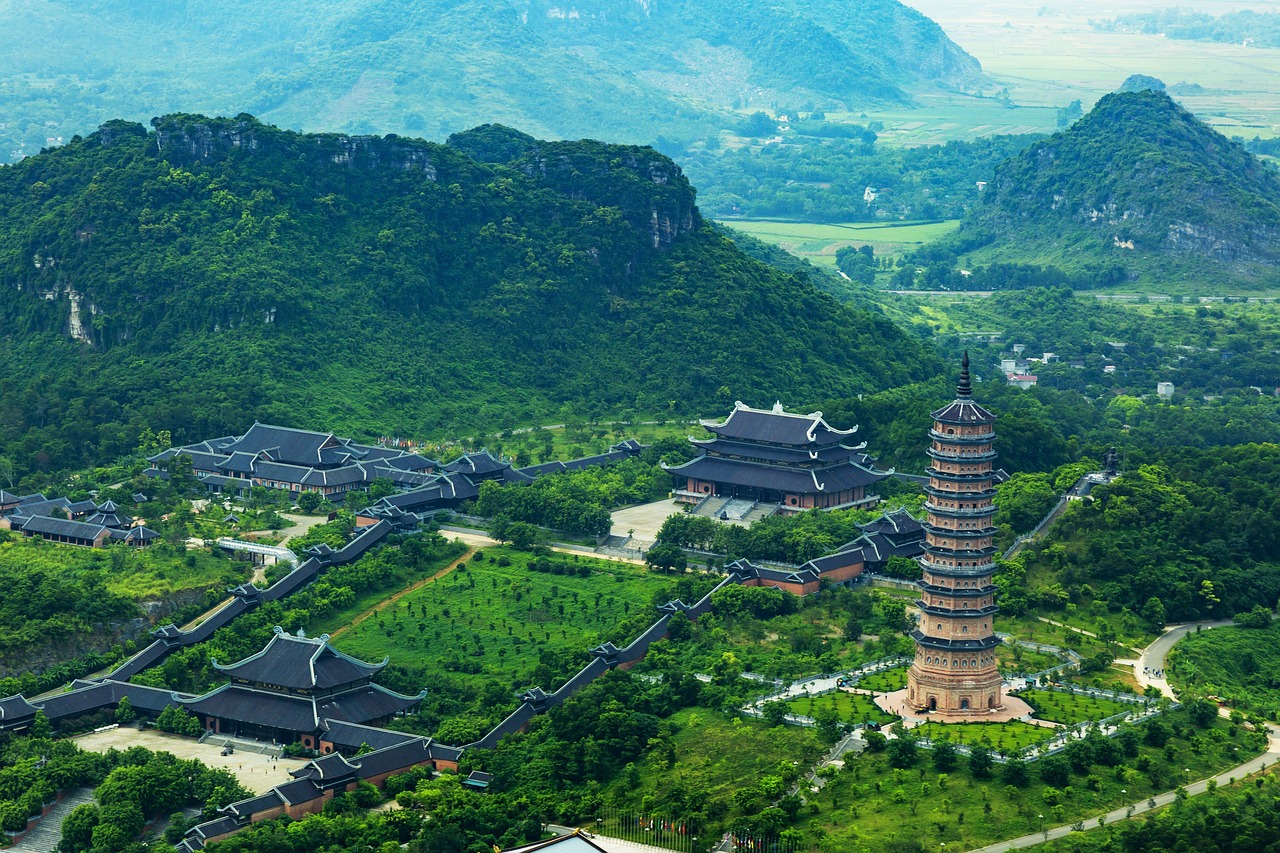 自驾游四川旅游最佳路线，探秘天府之国的绝美风光