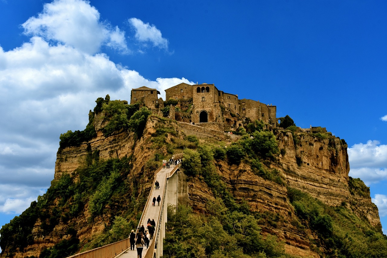 山东旅游必去十大城市，探索齐鲁大地的瑰宝